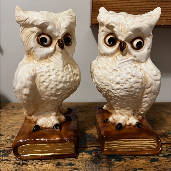 Ceramic Owl Bookends - Picture 2 of 12